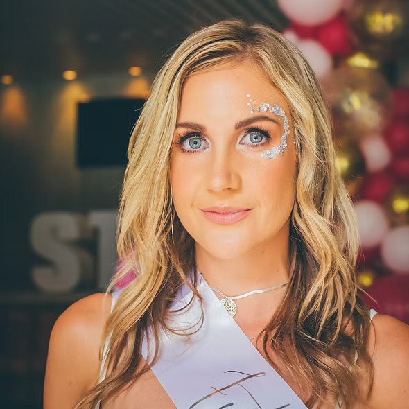 Glitter & Bling Bar 2 Staceys Hens Party photographer photo by La Lente Photography 221
